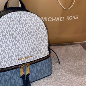 Navy Multi color, need gone!! Only used once